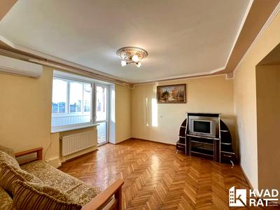 квартира по адресу Евгения Коновальца ул., 44