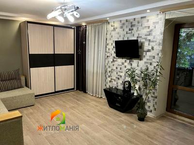 квартира за адресою Гладківська вул. (Калінінградська), 1/7