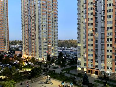 квартира за адресою Київ, Сім'ї Кульженків вул. (Петра Дегтяренка), 33