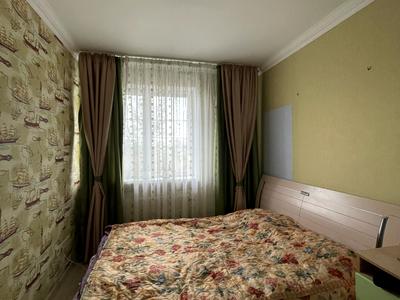 будинок за адресою Симоненка, 1