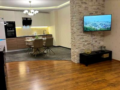 квартира за адресою Дніпровська набережна вул., 19