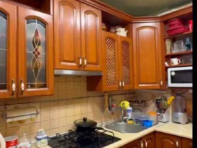 квартира за адресою Гната Хоткевича вул., 10