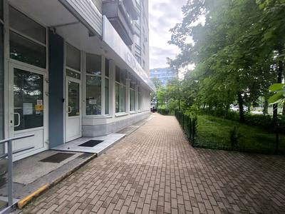 комерційна за адресою Ентузіастів вул., 39