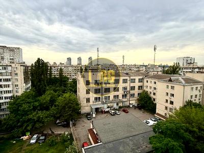 квартира по адресу Амвросия Бучмы бульв., 5/1