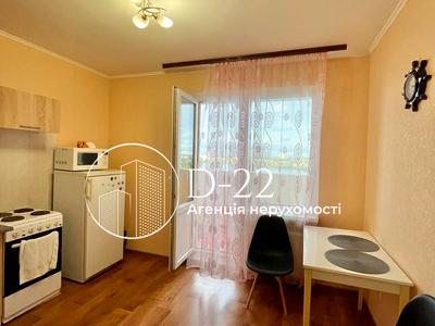 квартира за адресою Ревуцького вул., 54