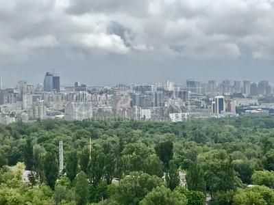 квартира за адресою Миколи Амосова вул., 4