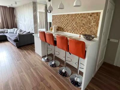 квартира за адресою Авіаконструктора Ігоря Сікорського вул. (Танкова), 1