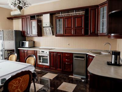 квартира за адресою Старонаводницька вул., 6-Б