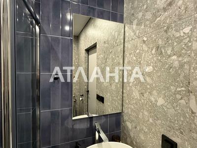 квартира за адресою Літературна вул., 10