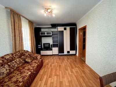 квартира за адресою Братства Тарасівців вул. (Декабристів), 5