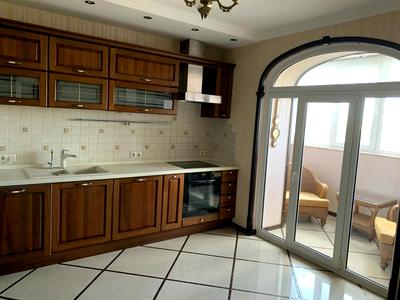 квартира по адресу Николая Амосова ул., 4