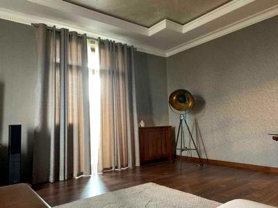 квартира за адресою Таджицька вул., 1