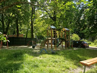 квартира по адресу Николая Ушакова ул., 10