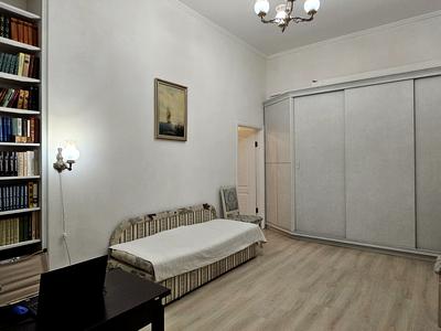 квартира по адресу Шота Руставели ул., 32