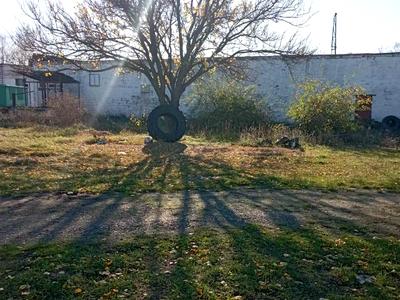 комерційна за адресою вул.Дзержинського, 64