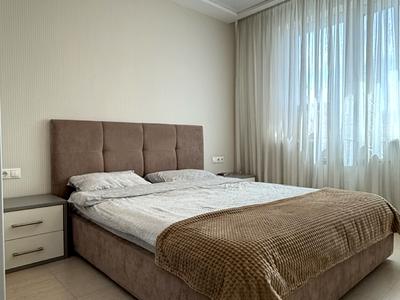 квартира по адресу Патриарха Мстислава Скрипника ул., 40