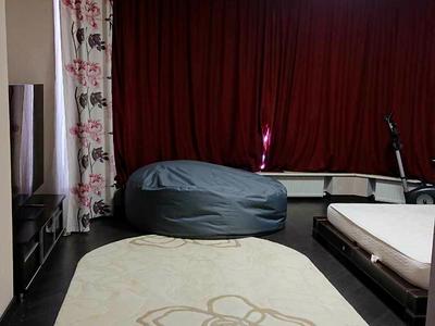 квартира за адресою Ярослава Мудрого вул. (Петровського), 30а