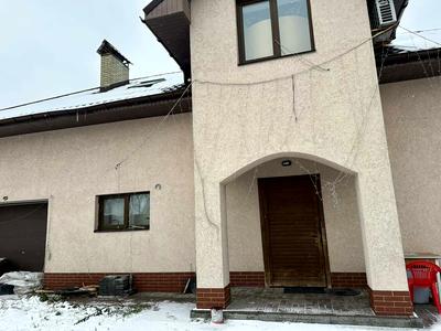 будинок за адресою Польова