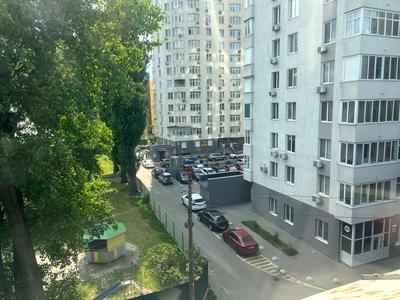 кімната за адресою Освіти вул., 18