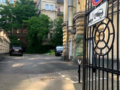 квартира за адресою Євгена Чикаленка вул. (Пушкінська), 28