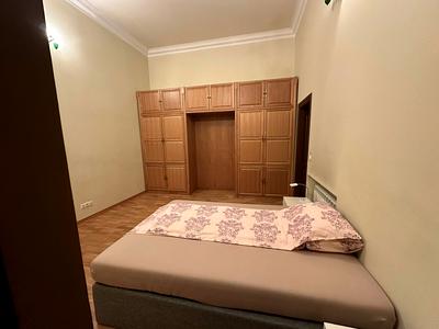 квартира за адресою Театральна вул., 23