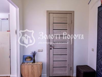 квартира за адресою Академіка Лебедєва вул., 1