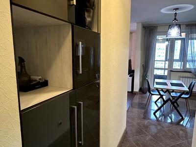 квартира за адресою Патріарха Мстислава Скрипника вул., 40