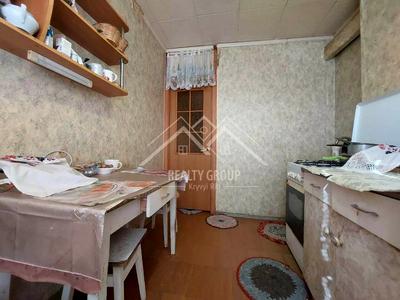 квартира за адресою Кривий Ріг, Свято-Миколаївська вул. (Леніна), 8