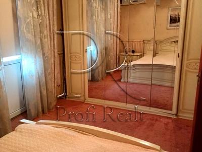 квартира за адресою Автозаводська вул., 99/4