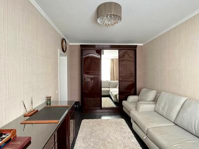 квартира за адресою Братів Горобців вул. (Дмитра Кедріна), 53-А