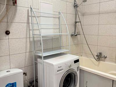квартира за адресою В'ячеслава Чорновола вул., 36