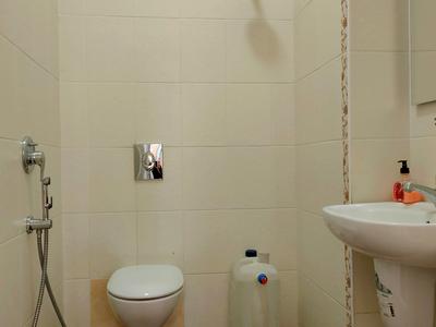 комерційна за адресою Троїцька вул., 7