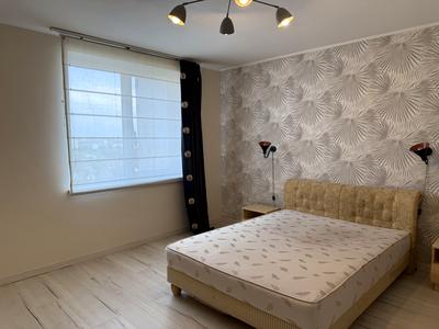 квартира за адресою Олекси Тихого пров., 4 к1