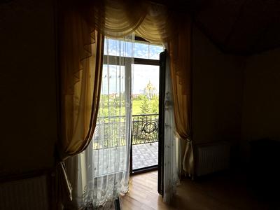 дом по адресу Лесі Українки