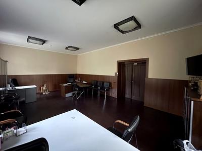 коммерческая по адресу Броварська, 1а
