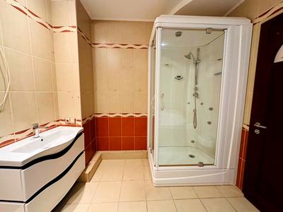 квартира за адресою Митрополита Андрея Шептицького вул. (Анатолія Луначарського), 10