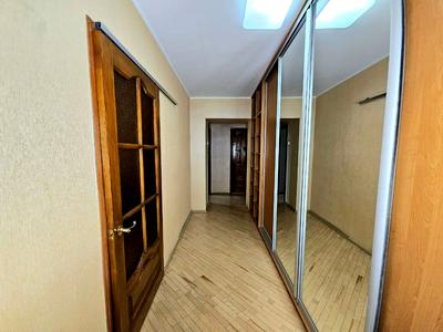 квартира за адресою Андрія Верхогляда вул. (Михайла Драгомирова), 2
