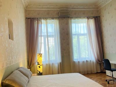 квартира за адресою Александровский проспект, 36