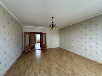 квартира за адресою Миколи Амосова вул., 4