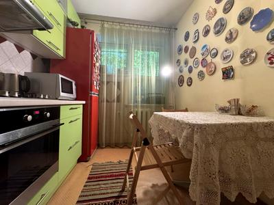 квартира за адресою Почайнинська вул., 13/9