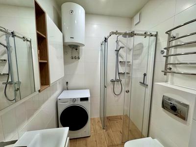 квартира за адресою Салютна вул., 2к18