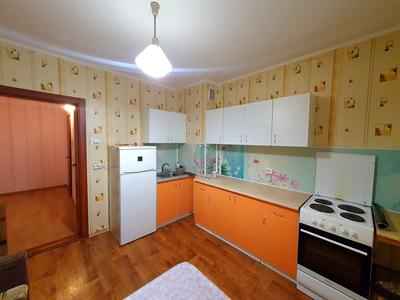 квартира за адресою Здолбунівська вул., 13