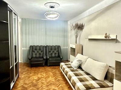 квартира за адресою Рея Бредбері вул., 14