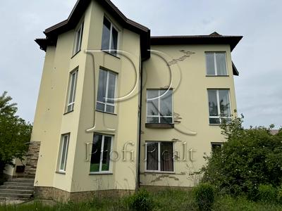 будинок за адресою Центральна вулиця