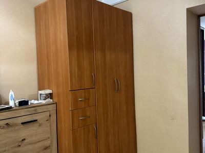 квартира за адресою Салютна вул., 5