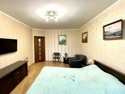 квартира за адресою Митрополита Василя Липківського вул. (Урицького), 9