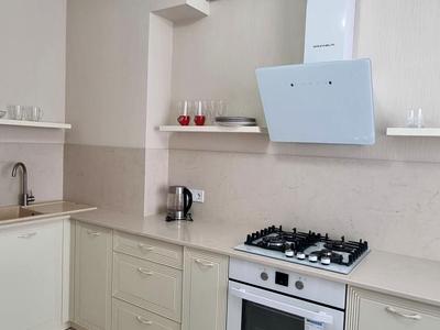 квартира за адресою Новосельського вул., 19