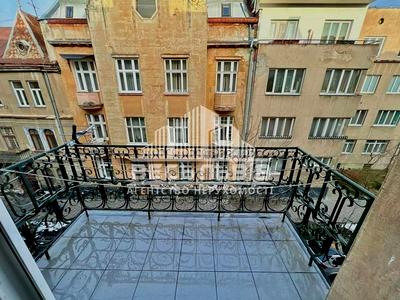 квартира за адресою Івана Рутковича вул. (), 4