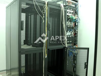 комерційна за адресою Спортивна пл., 1
