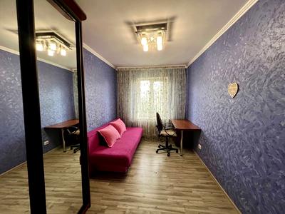 квартира за адресою Анни Ахматової вул., 11